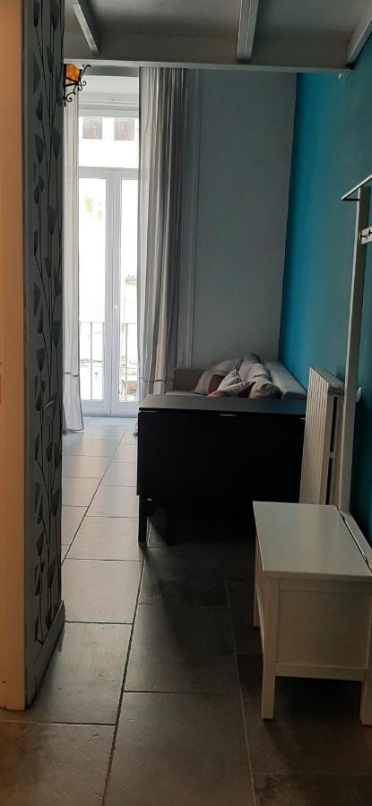 La Casa Di Flo Apartment Наполи Екстериор снимка