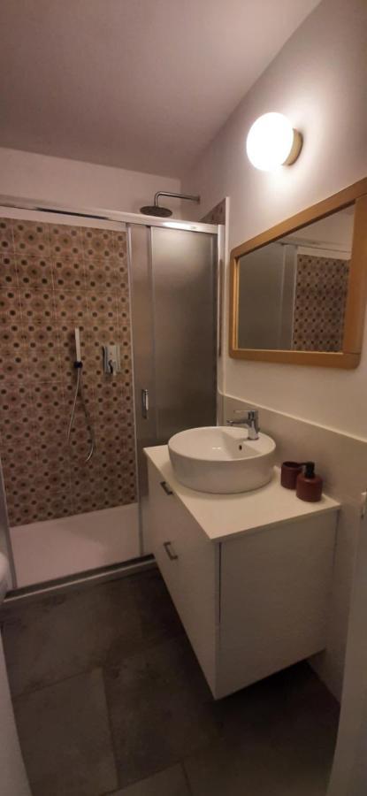 La Casa Di Flo Apartment Наполи Екстериор снимка