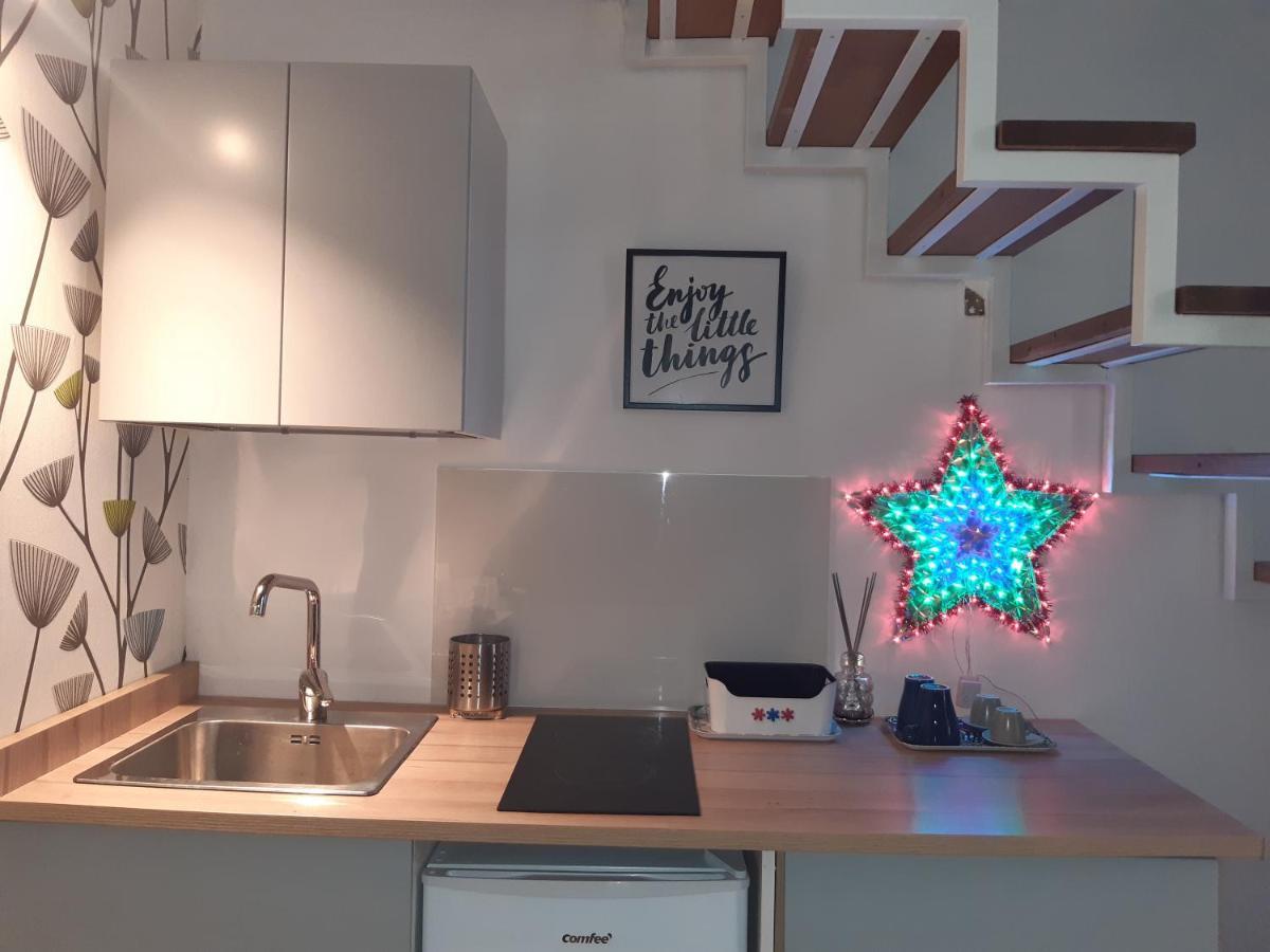 La Casa Di Flo Apartment Наполи Екстериор снимка